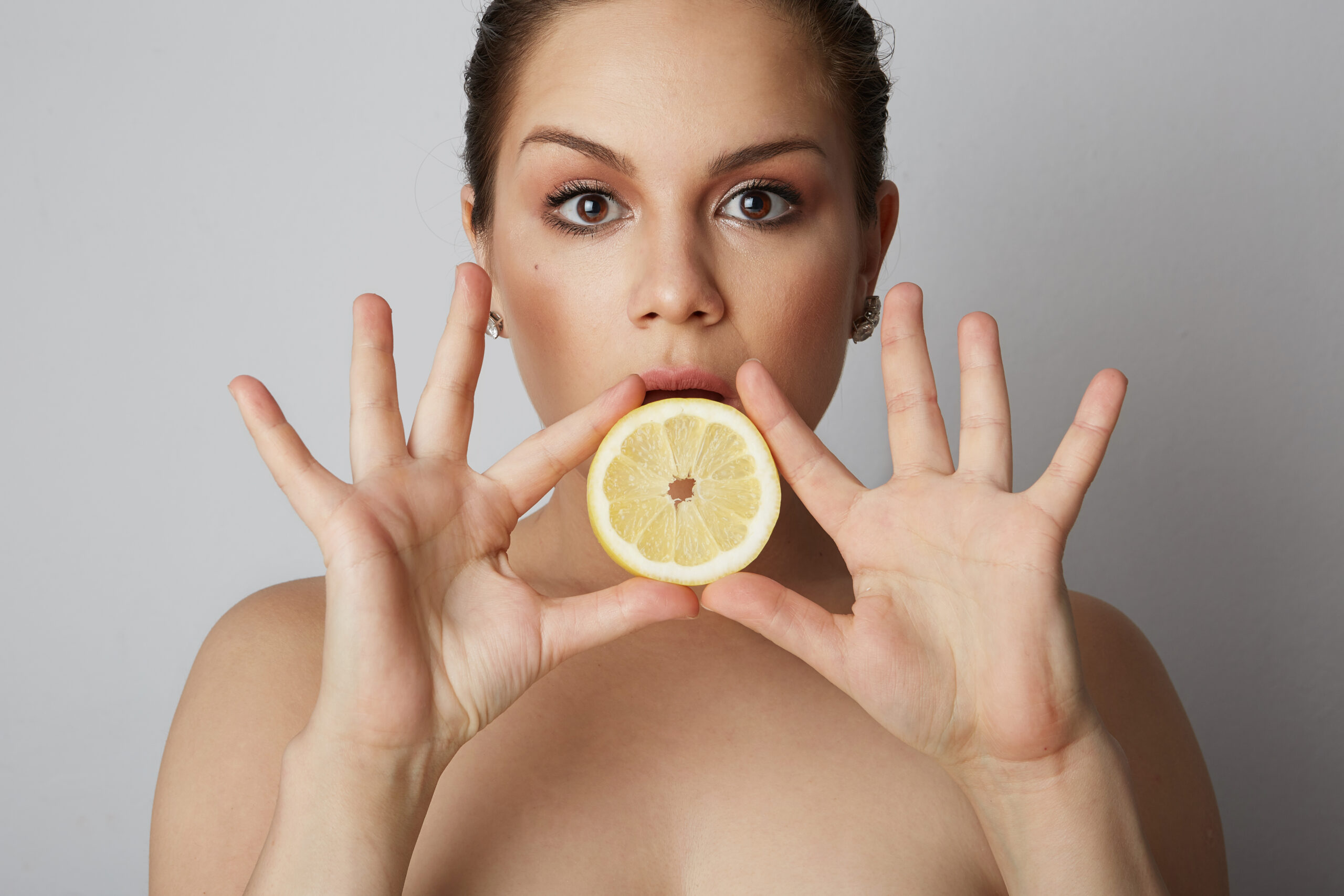Peut-on faire grossir sa poitrine avec du citron ? 